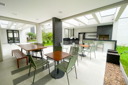 Apartamento à venda com 92m², 2 quartos e 2 vagas Apartamento à venda com 92m², 2 quartos e 2 vagasÁrea comum - Churrasqueira