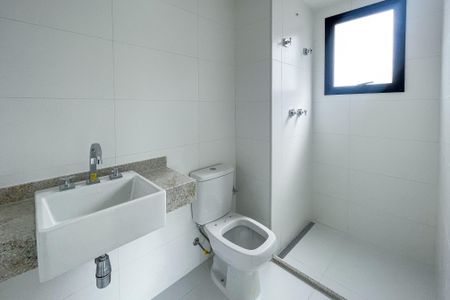 Apartamento à venda com 92m², 2 quartos e 2 vagas Apartamento à venda com 92m², 2 quartos e 2 vagasBanheiro da Suíte 2