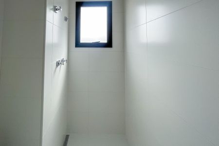 Apartamento à venda com 92m², 2 quartos e 2 vagas Apartamento à venda com 92m², 2 quartos e 2 vagasBanheiro da Suíte 2