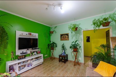 Casa à venda com 197m², 4 quartos e 2 vagas Casa à venda com 197m², 4 quartos e 2 vagasSala