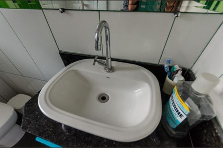 Casa à venda com 197m², 4 quartos e 2 vagas Casa à venda com 197m², 4 quartos e 2 vagasBanheiro