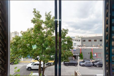 Casa à venda com 197m², 4 quartos e 2 vagas Casa à venda com 197m², 4 quartos e 2 vagasQuarto 1 - Janela