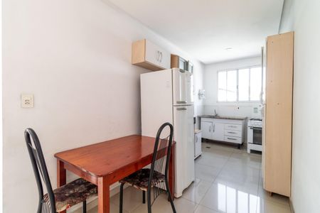 Apartamento à venda com 81m², 2 quartos e sem vagaCozinha