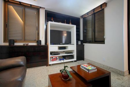 Apartamento à venda com 220m², 4 quartos e 4 vagasSala de Estar