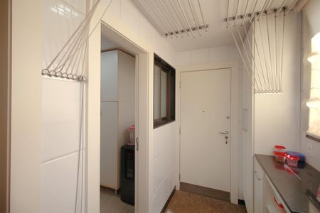 Apartamento à venda com 220m², 4 quartos e 4 vagasÁrea de Serviço