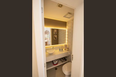 Apartamento à venda com 115m², 3 quartos e 2 vagasLavabo