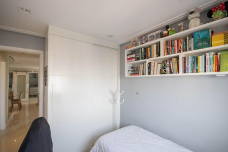 Apartamento à venda com 115m², 3 quartos e 2 vagasSuíte 2