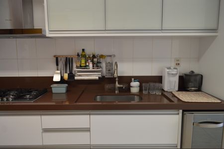 Apartamento à venda com 140m², 3 quartos e 2 vagasCozinha