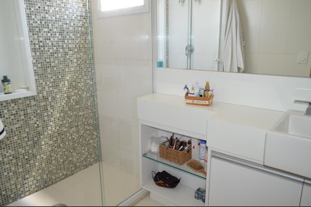 Apartamento à venda com 140m², 3 quartos e 2 vagasBanheiro da Suíte 3