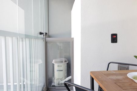 Studio à venda com 25m², 1 quarto e sem vaga Studio à venda com 25m², 1 quarto e sem vagaVaranda
