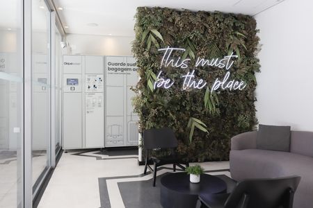 Studio à venda com 25m², 1 quarto e sem vaga Studio à venda com 25m², 1 quarto e sem vagaHall de entrada