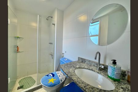 Apartamento à venda com 68m², 2 quartos e 1 vagaSuíte - Banheiro