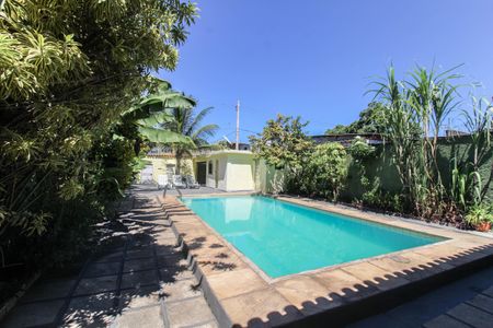 Casa para alugar com 300m², 1 quarto e 1 vagaPiscina