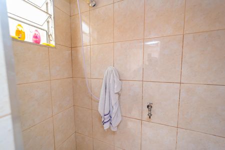 Casa à venda com 150m², 2 quartos e 1 vaga Casa à venda com 150m², 2 quartos e 1 vagabanheiro da Área de Serviço