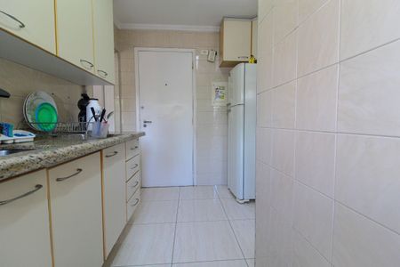 Apartamento à venda com 83m², 3 quartos e 2 vagas Apartamento à venda com 83m², 3 quartos e 2 vagasCozinha