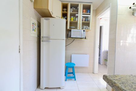 Apartamento à venda com 83m², 3 quartos e 2 vagas Apartamento à venda com 83m², 3 quartos e 2 vagasCozinha