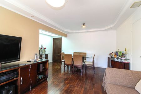 Apartamento à venda com 83m², 3 quartos e 2 vagas Apartamento à venda com 83m², 3 quartos e 2 vagasSala