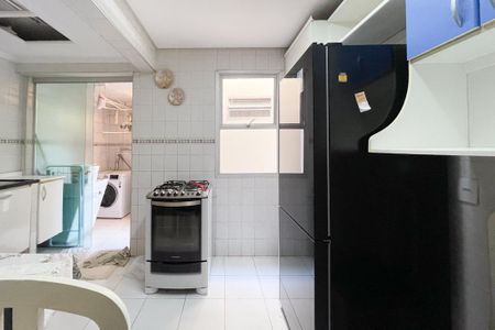 Apartamento para alugar com 140m², 2 quartos e 1 vaga Apartamento para alugar com 140m², 2 quartos e 1 vagaCozinha