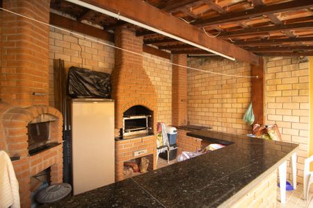 Casa à venda com 224m², 3 quartos e 3 vagasChurrasqueira