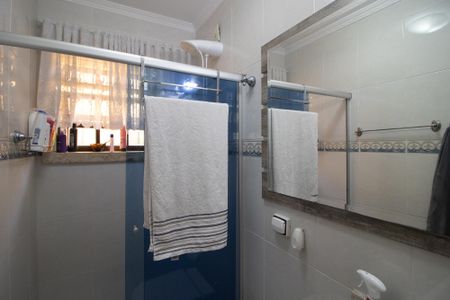 Casa à venda com 224m², 3 quartos e 3 vagasBanheiro 2