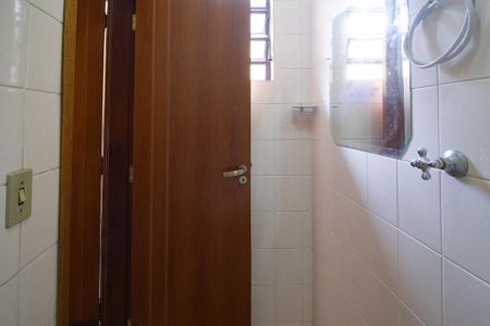 Casa à venda com 224m², 3 quartos e 3 vagasBanheiro 3