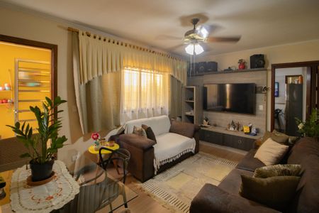 Casa à venda com 224m², 3 quartos e 3 vagasSala