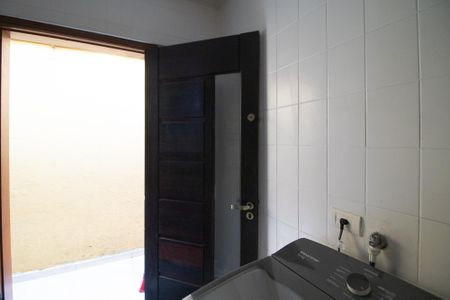 Casa à venda com 224m², 3 quartos e 3 vagasÁrea de Serviço