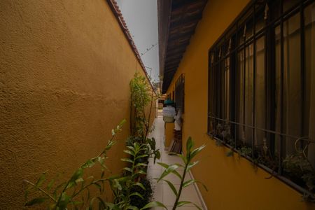 Casa à venda com 224m², 3 quartos e 3 vagasCorredor