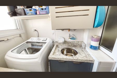 Apartamento à venda com 54m², 2 quartos e 1 vaga Apartamento à venda com 54m², 2 quartos e 1 vagaÁrea de Serviço