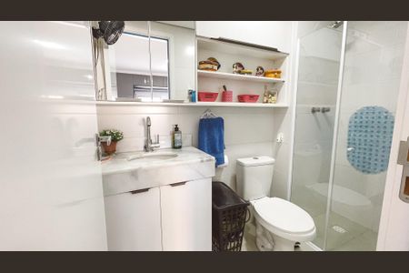 Apartamento à venda com 54m², 2 quartos e 1 vaga Apartamento à venda com 54m², 2 quartos e 1 vagaBanheiro da Suíte