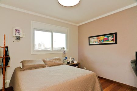 Casa de condomínio à venda com 450m², 5 quartos e 6 vagas Casa de condomínio à venda com 450m², 5 quartos e 6 vagasQuarto 2