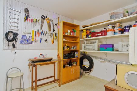 Casa de condomínio à venda com 450m², 5 quartos e 6 vagas Casa de condomínio à venda com 450m², 5 quartos e 6 vagasGaragem