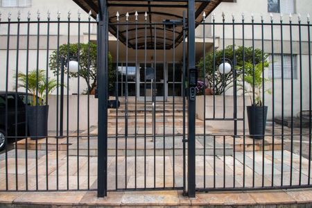 Apartamento à venda com 49m², 2 quartos e 1 vaga Apartamento à venda com 49m², 2 quartos e 1 vagaFachada