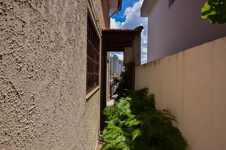 Casa à venda com 180m², 3 quartos e 4 vagasCorredor Externo