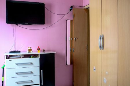 Apartamento à venda com 74m², 2 quartos e 1 vagaQuarto 2