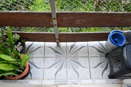 Apartamento à venda com 74m², 2 quartos e 1 vagaVaranda