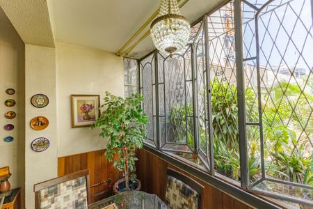 Apartamento à venda com 193m², 3 quartos e 1 vagaSala