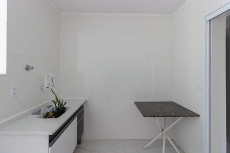 Apartamento à venda com 59m², 2 quartos e 1 vagaCozinha