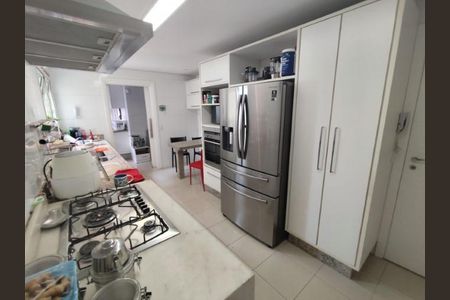 Apartamento à venda com 3 quartos, 163m² em Campo Belo, São Paulo