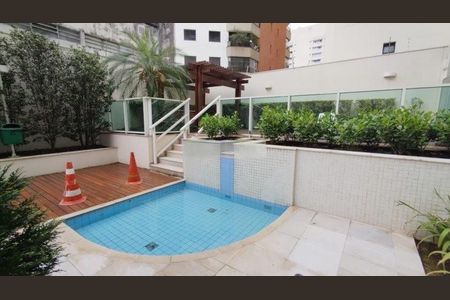 Apartamento à venda com 163m², 3 quartos e 3 vagas