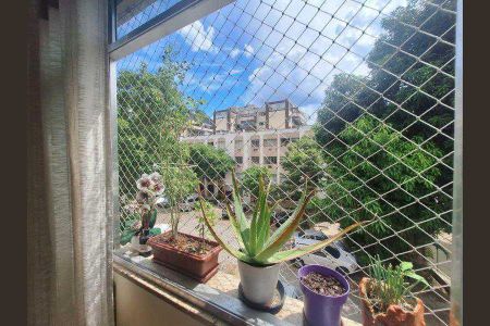 Apartamento à venda com 71m², 2 quartos e 1 vaga