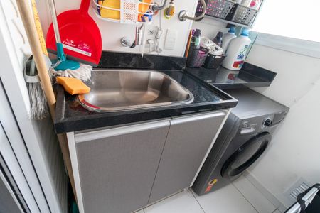 Apartamento à venda com 69m², 2 quartos e 1 vagaÁrea de Serviço