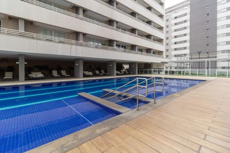 Apartamento à venda com 69m², 2 quartos e 1 vagaÁrea comum - Piscina
