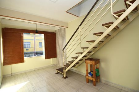 Apartamento à venda com 118m², 2 quartos e sem vagaSala