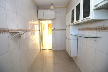 Apartamento à venda com 118m², 2 quartos e sem vagaCozinha