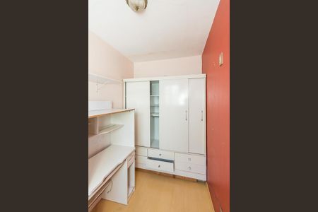 Apartamento à venda com 79m², 2 quartos e 1 vagaQuarto de Serviço - Armário