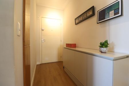 Apartamento para alugar com 65m², 2 quartos e 2 vagasHall de entrada