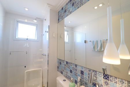 Apartamento para alugar com 65m², 2 quartos e 2 vagasBanheiro 2