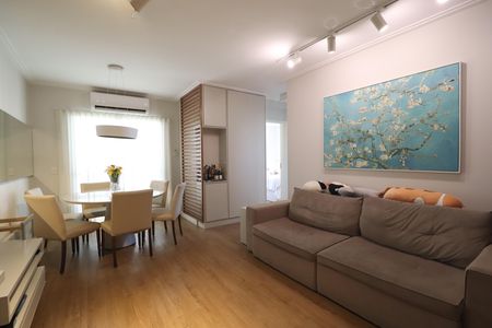 Apartamento para alugar com 65m², 2 quartos e 2 vagasSala