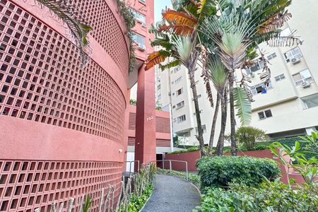 Apartamento à venda com 86m², 2 quartos e 1 vagaEntrada